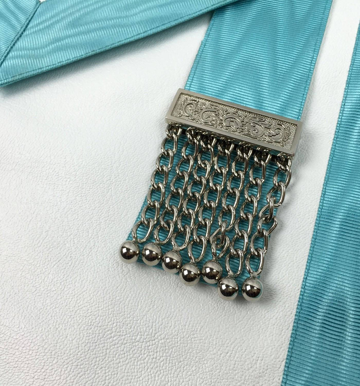 Worshipful Master Craft English Regulation Regalia Set - WM Apron, Past Master Collar & Glove - Bricks Masons