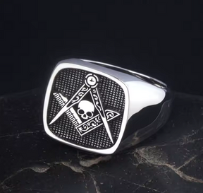 Master Mason Blue Lodge Ring - Signet Skull Square & Compass 925 Sterling Silver
