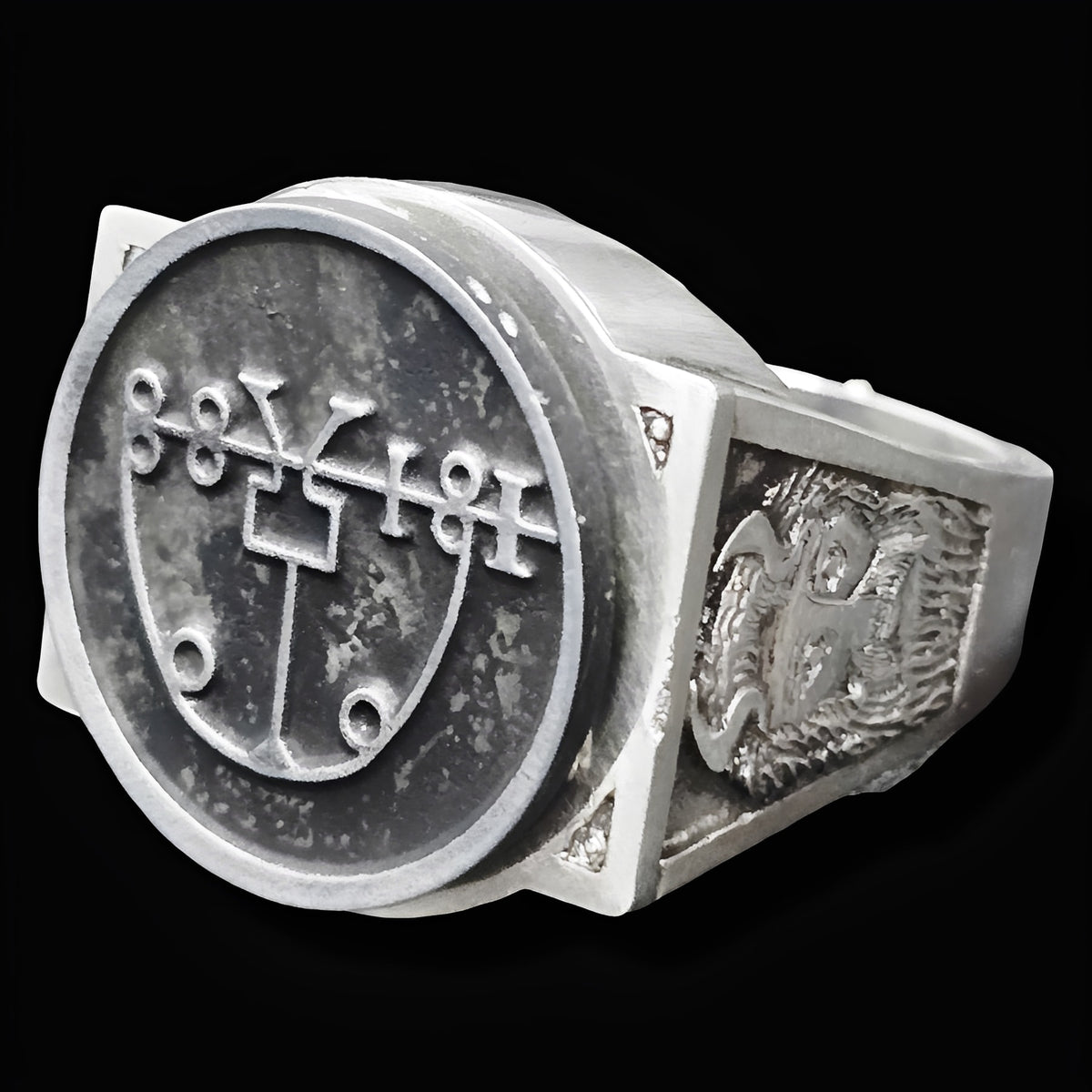 Demon Ring 14 MARQUIS LERAJE 72 Demons Lesser Key of Solomon Goetia In Silver 2.2 cm x 1.8 cm 18 Gr Art 1792 - Bricks Masons