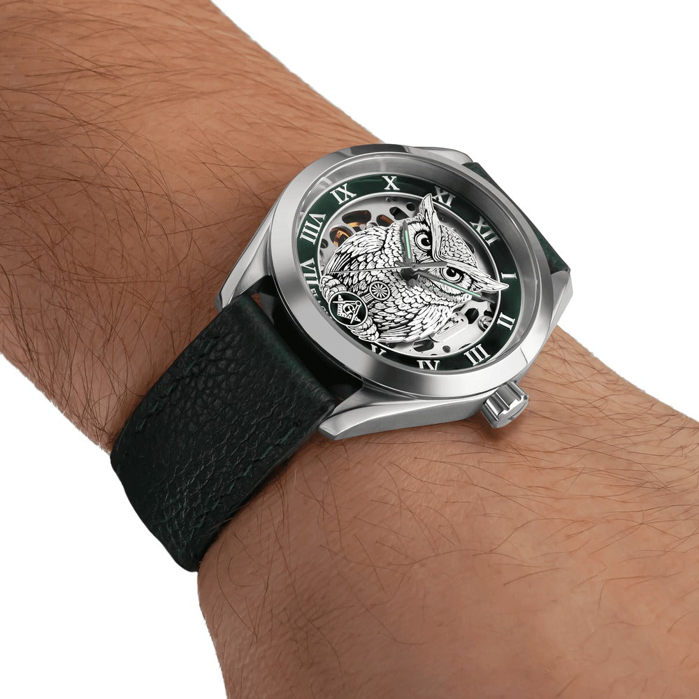 Master Mason Blue Lodge Armbanduhr – Grüne Lünette, Winkelmaß und Zirkel, G mit Eule