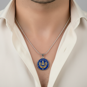 Circle Necklace - Bricks Masons