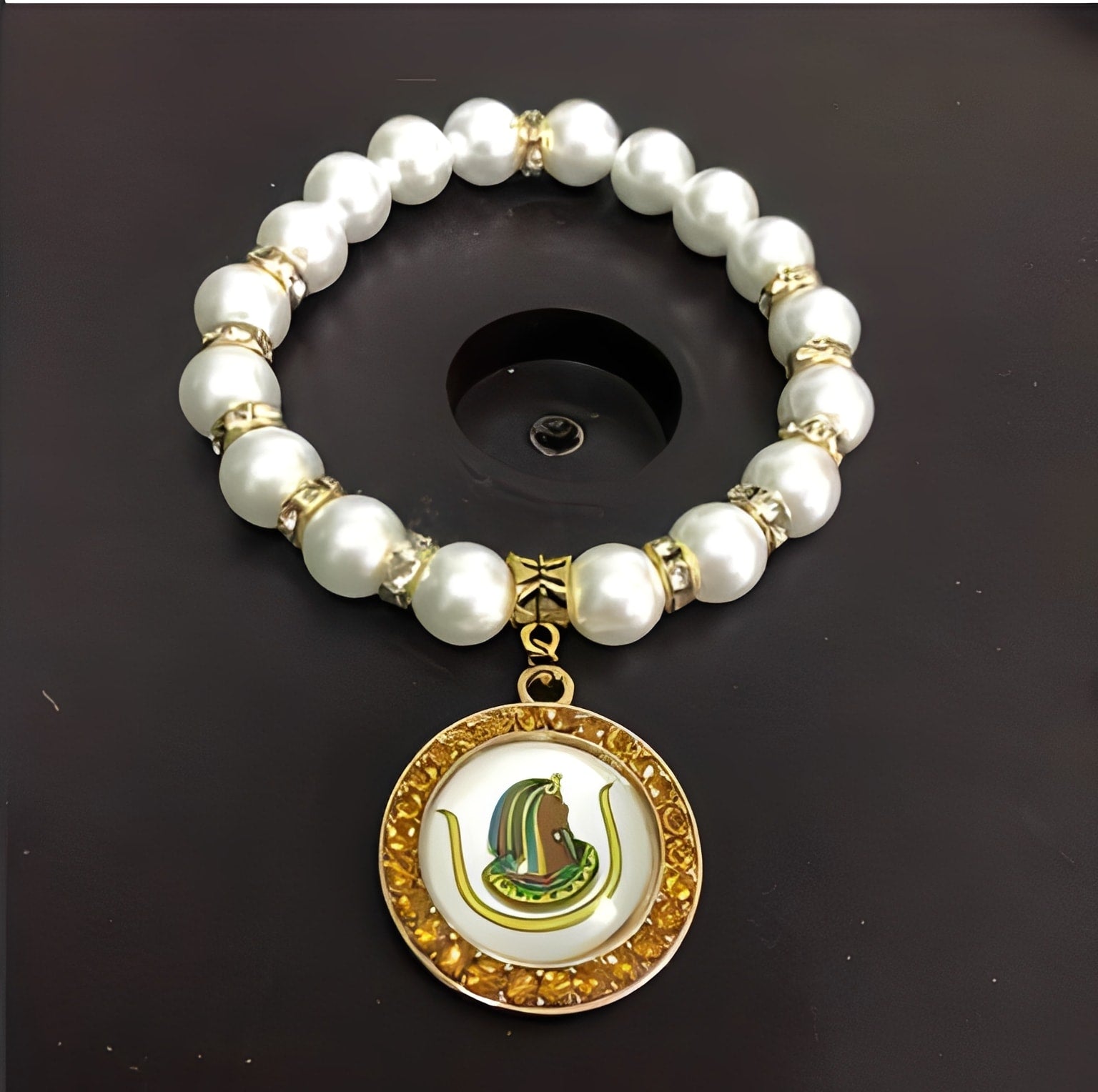 DOI Bracelet - 10mm Charm Glass Bead - Bricks Masons