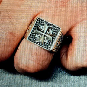 Order Of Malta Ring - Medieval gold, Templar cross ring, Free Mason ring, Lodje ring - Bricks Masons