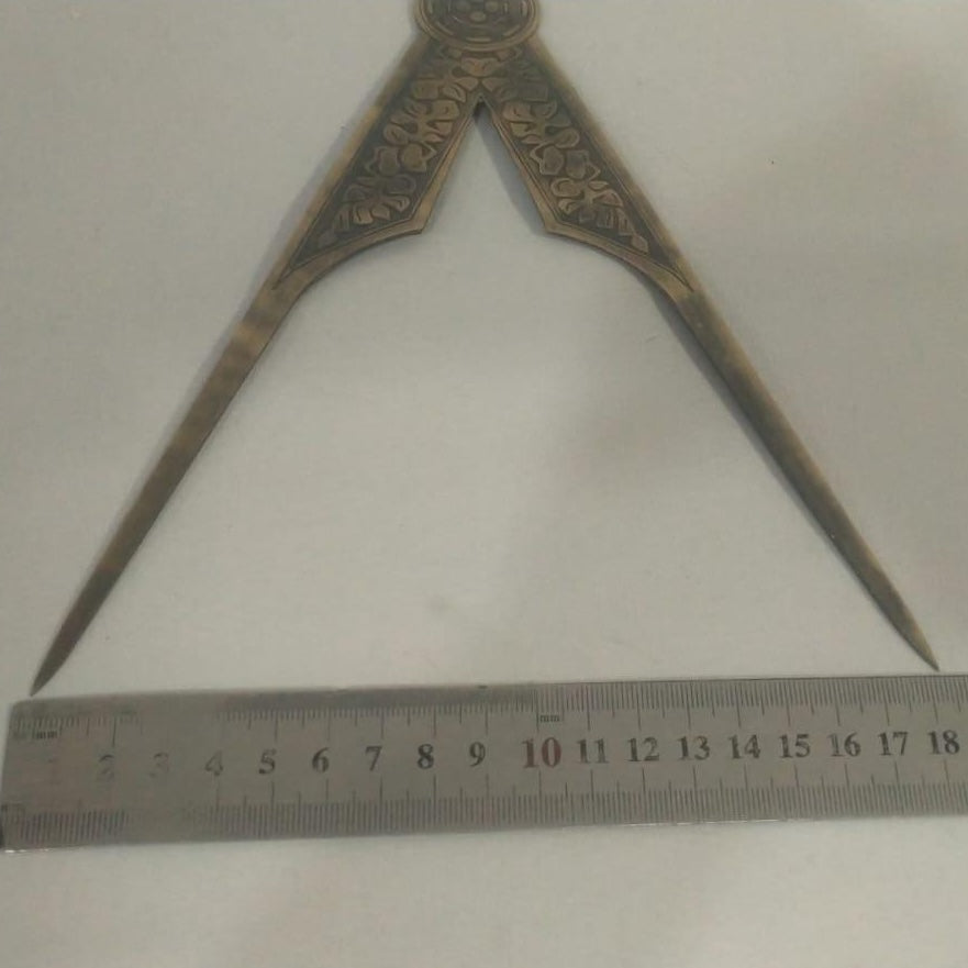 Master Mason Blue Lodge Working Tools Set - Pure Brass 2 Pieces Square & Compass