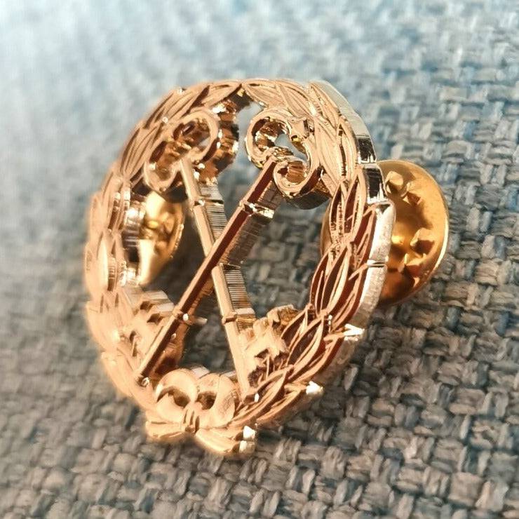 Treasurer Blue Lodge Lapel Pin - Wreathed Keys - Bricks Masons