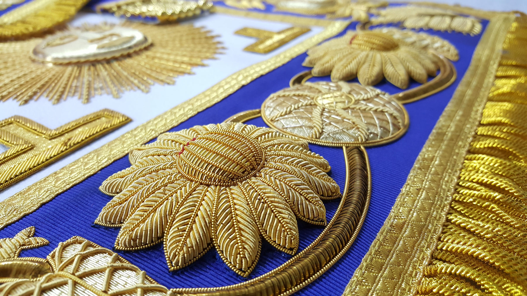 Past Grand Master Blue Lodge Apron - Gold Hand Embroidery - Bricks Masons