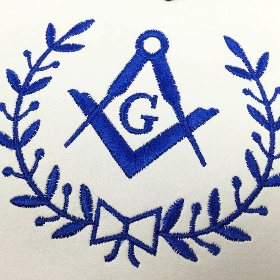Master Mason Blue Lodge Apron - White & Blue Machine Embroidery - Bricks Masons