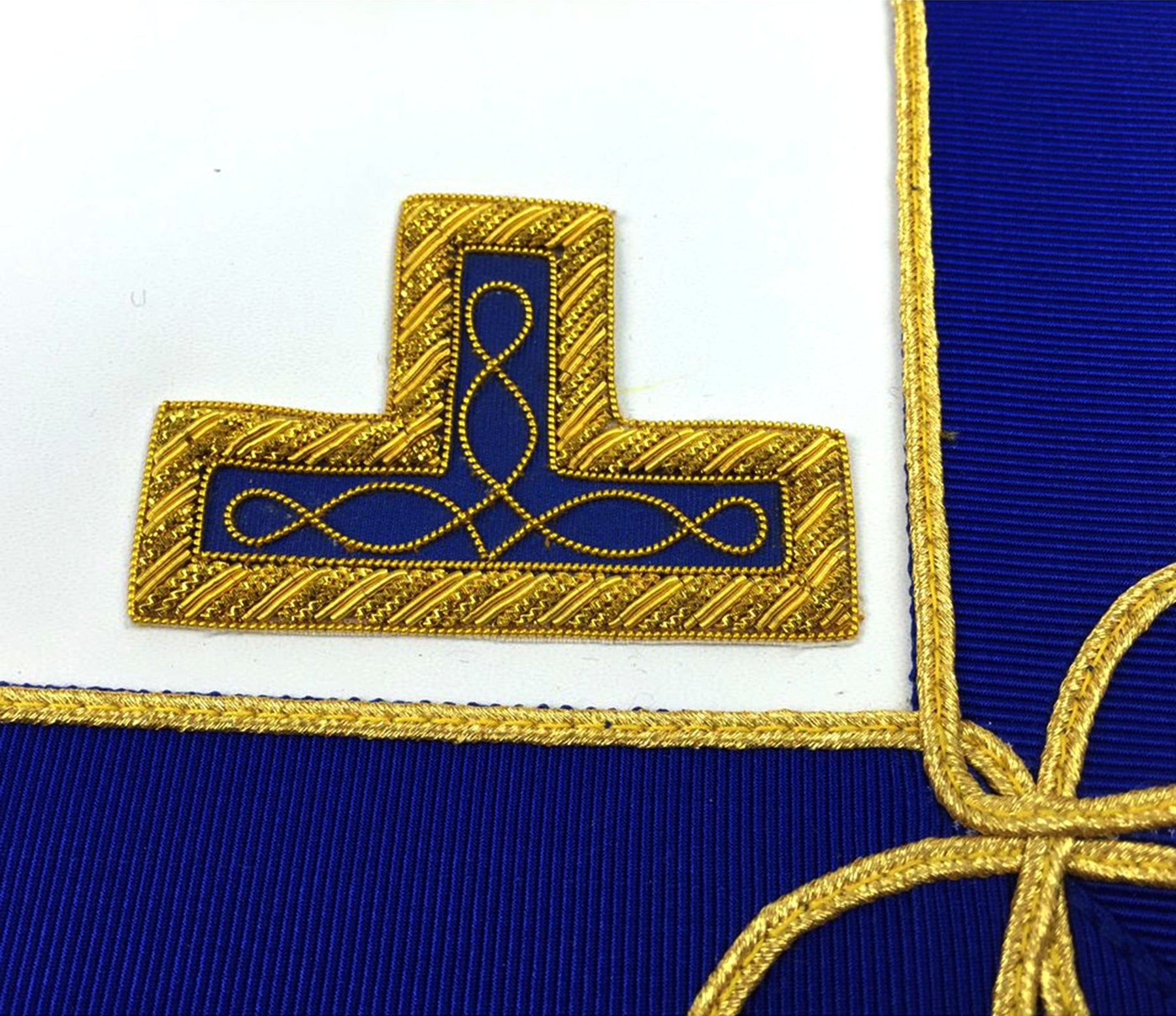 Provincial English Regulation Apron - White & Royal Blue - Bricks Masons