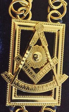 Past Master Blue Lodge Chain Collar - Gold Plated on Blue Velvet - Bricks Masons