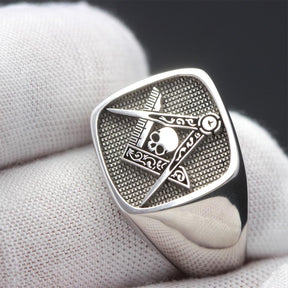 Master Mason Blue Lodge Ring - Signet Skull Square & Compass 925 Sterling Silver - Bricks Masons