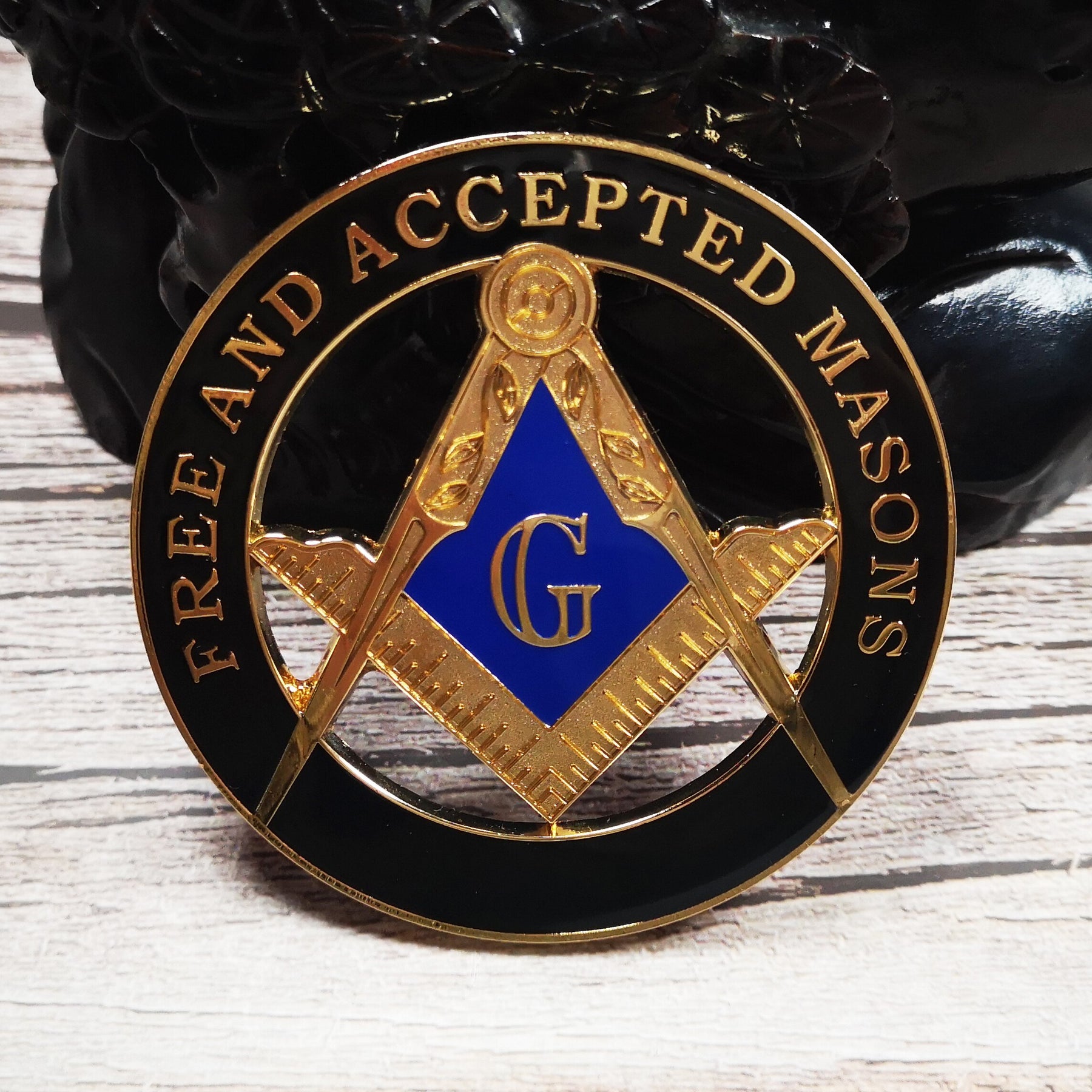 Master Mason Blue Lodge Car Emblem - 3'' FREE AND ACCEPTED MASONS Black Medallion - Bricks Masons
