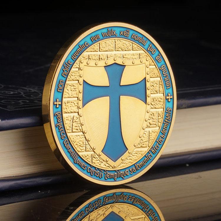 Knights Templar Commandery Coin - Wide Cross Shield Light Blue - Bricks Masons