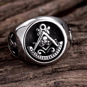Past Master Blue Lodge Ring - With Skull & Bones - Bricks Masons
