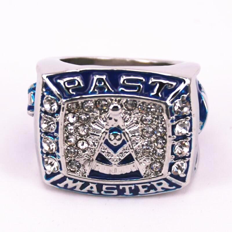 Past Master Blue Lodge Ring - Zirconia with Velvet Box - Bricks Masons