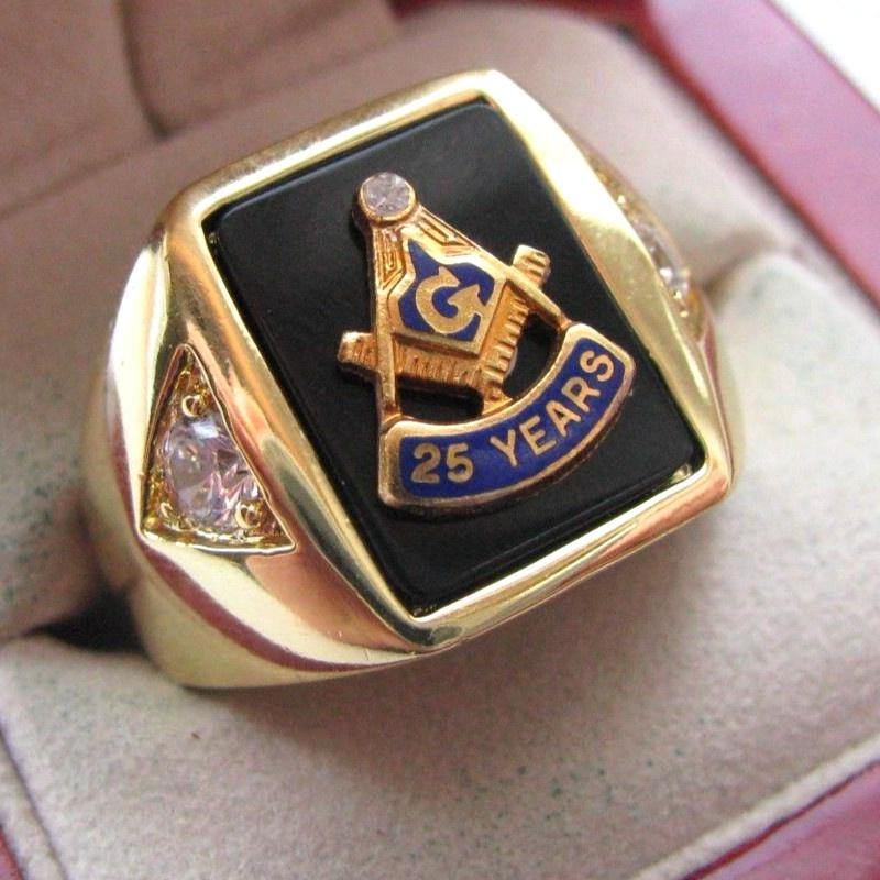 Master Mason Blue Lodge Ring - 25 Years Zirconia Gold - Bricks Masons