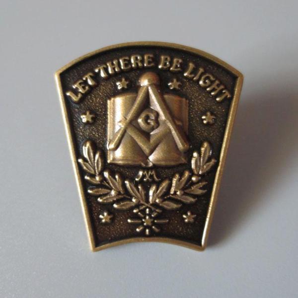 Master Mason Blue Lodge Lapel Pin - Antique Bronze LET THERE BE LIGHT - Bricks Masons