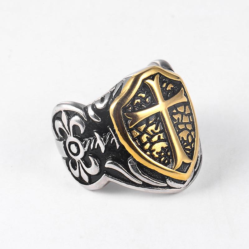Knights Templar Golden Cross Shield Motif Ring - Bricks Masons
