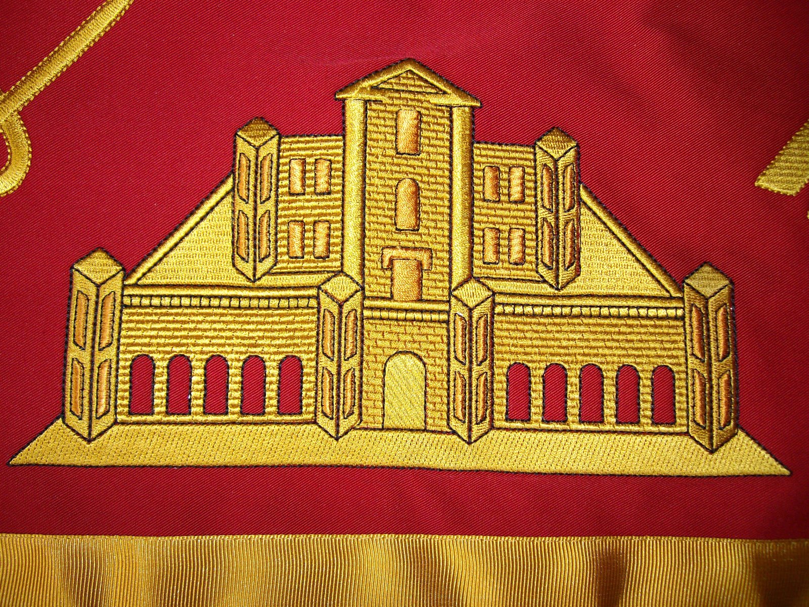 16th Degree Scottish Rite Apron - Red with Gold Borders - Bricks Masons
