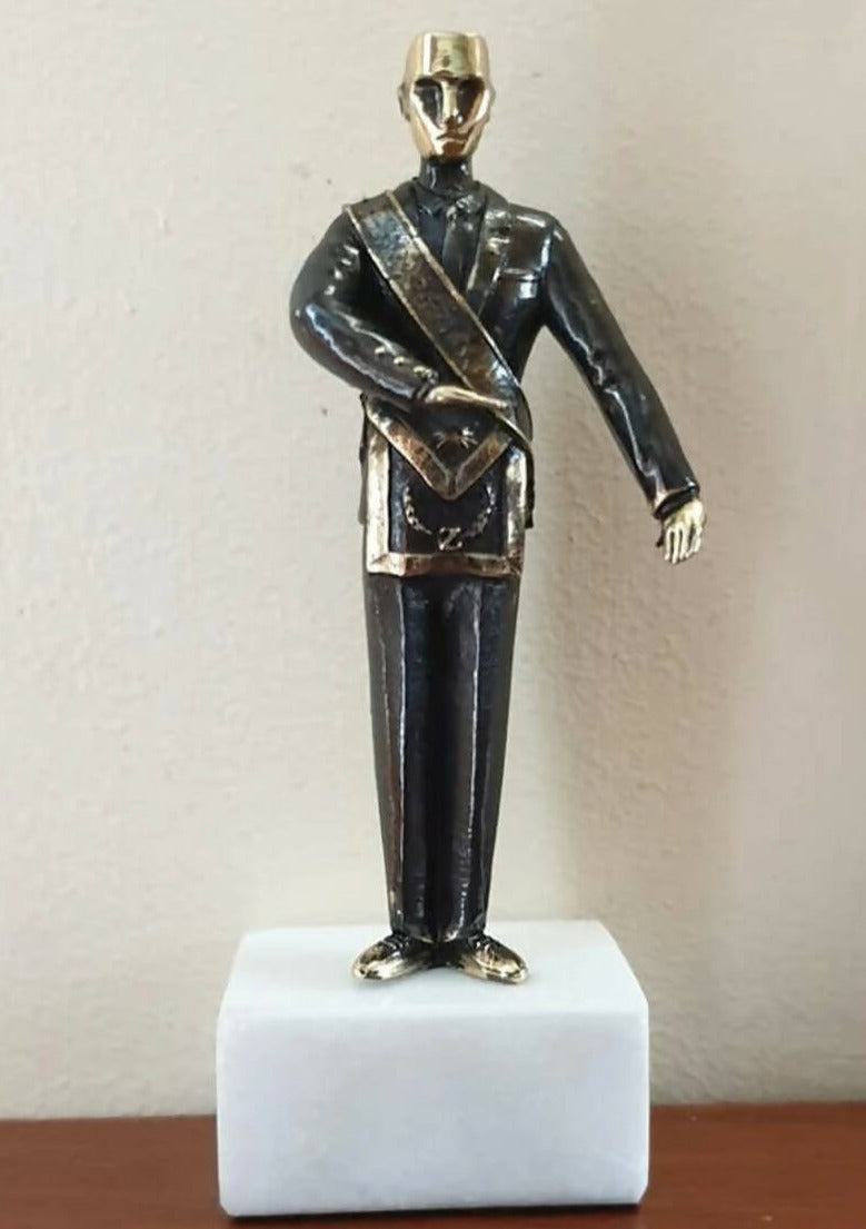 4th Degree Secret Master Scottish Rite Figurine - Solid Bronze With Marble Base - Bricks Masons